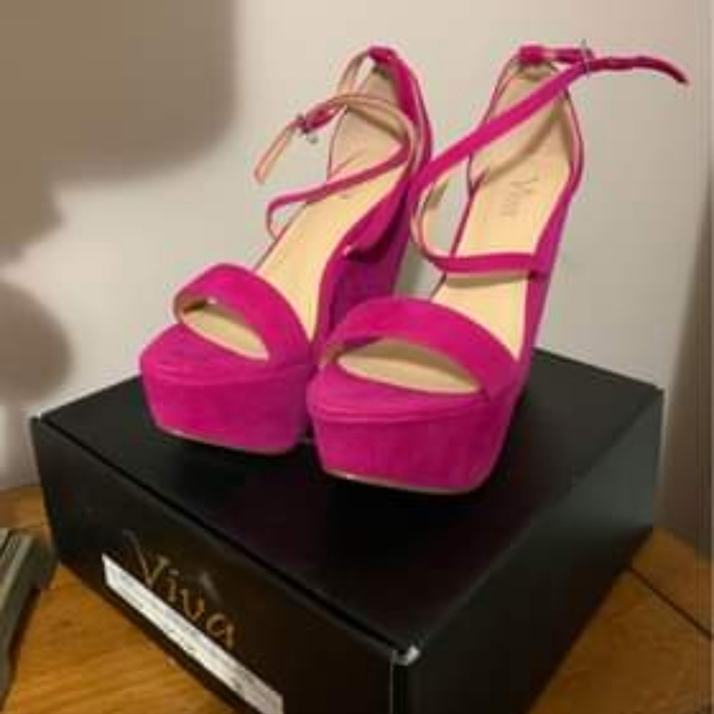 Beautiful Suede Wedges
